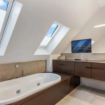 Villa 5-star Luxury House, Design, Style And Perfect Location Willich